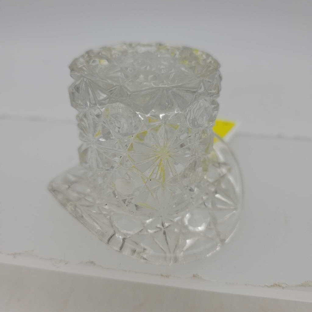 Small Clear Glass Top Hat (JL)