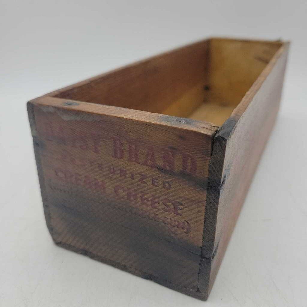 Daisy Brand Cheese Box (DEB)
