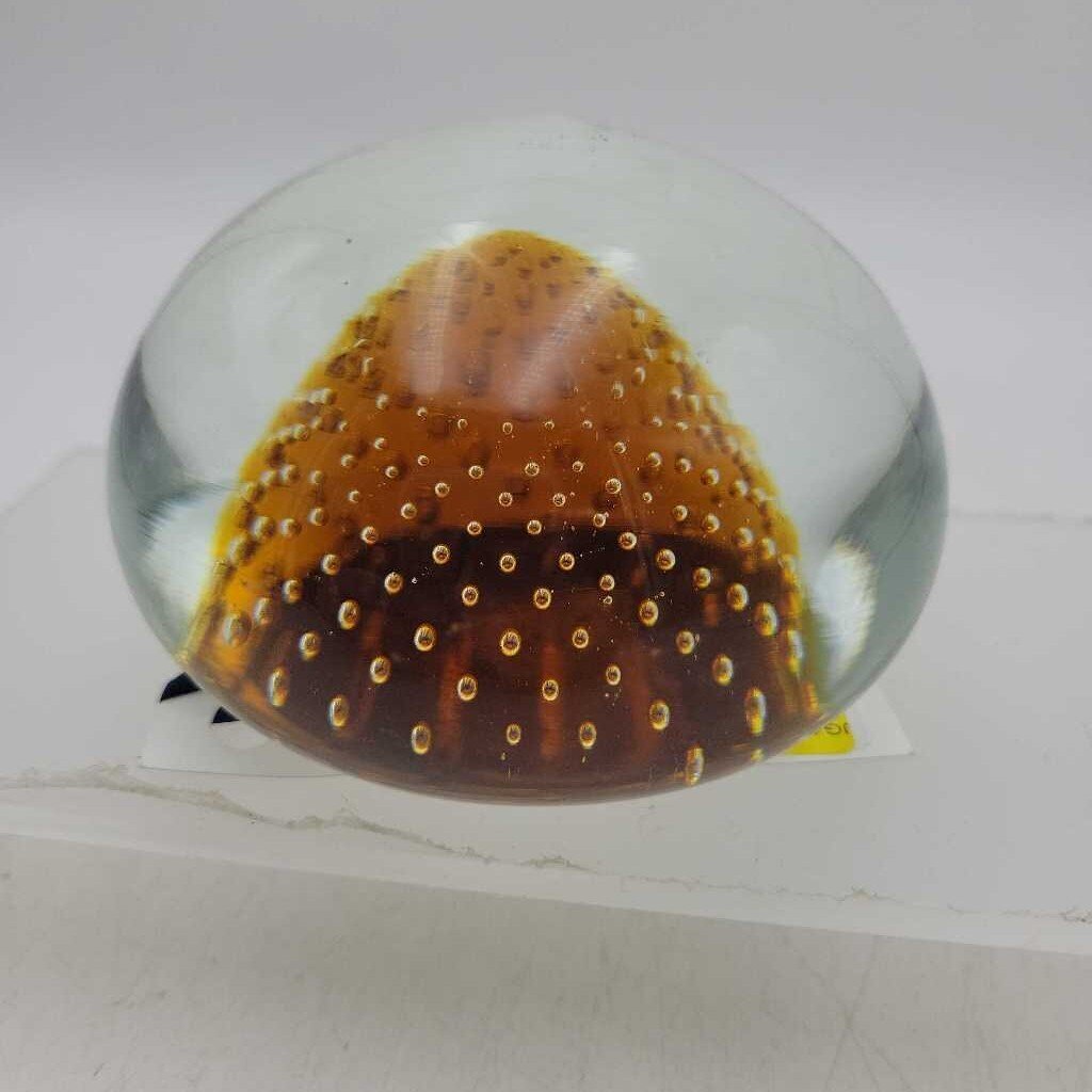 Amber Paperweight (JG44)