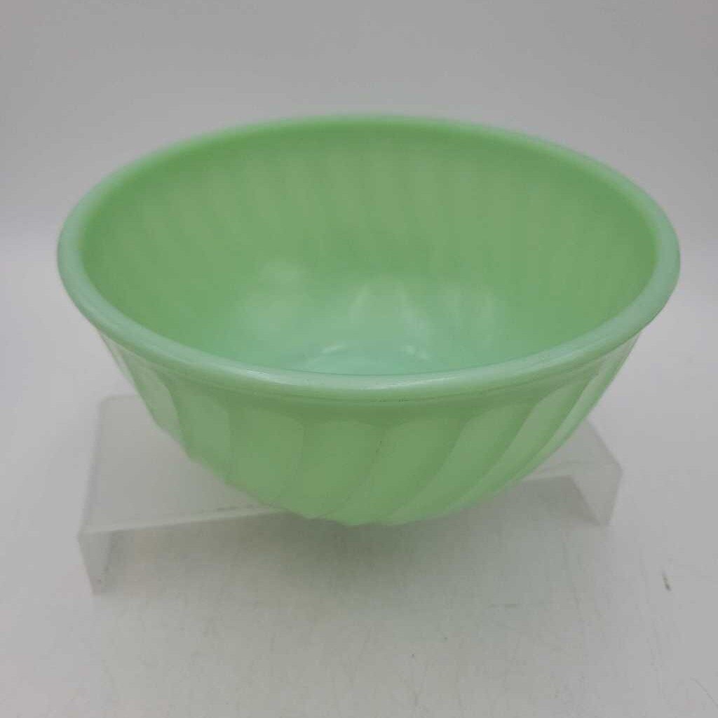 Jadeite Bowl Fire King Swirl (KAR)
