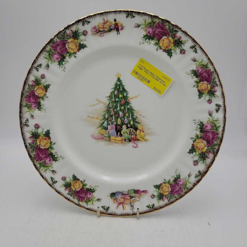 Royal albert "Christmas magic" Plate (YVO) 606