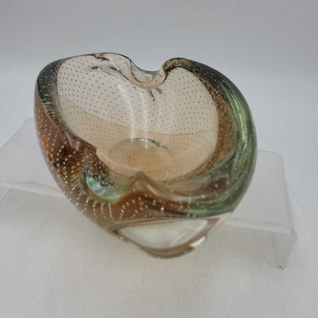 Art Glass Controlled Bubble Ashtray (GEC)