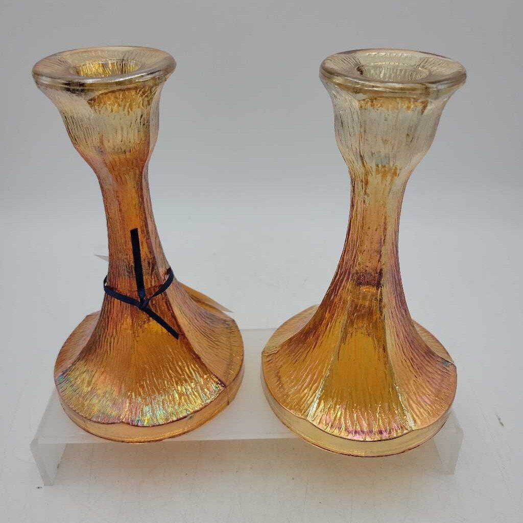 Pretty Carnival Glass Candle Holders (JG44)