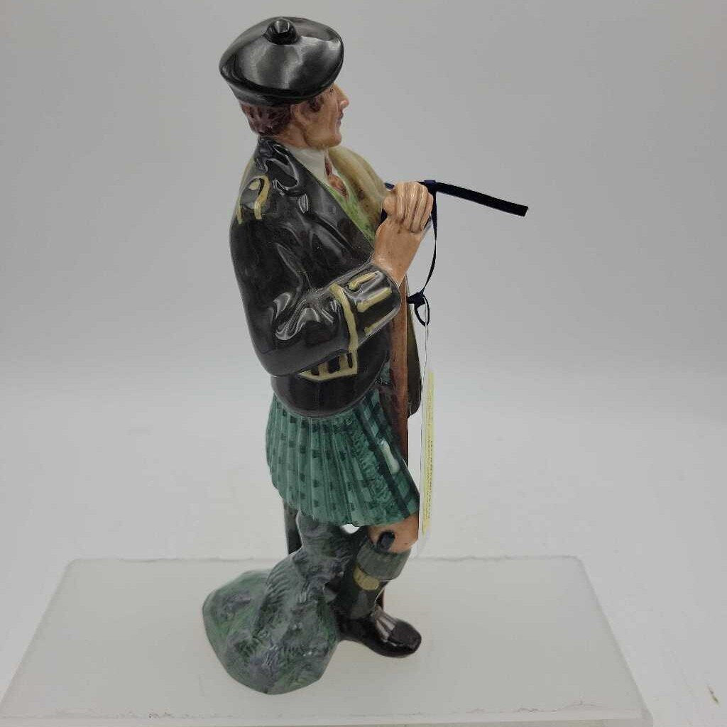 Royal Doulton Figurine - "The Laird" (JG44)