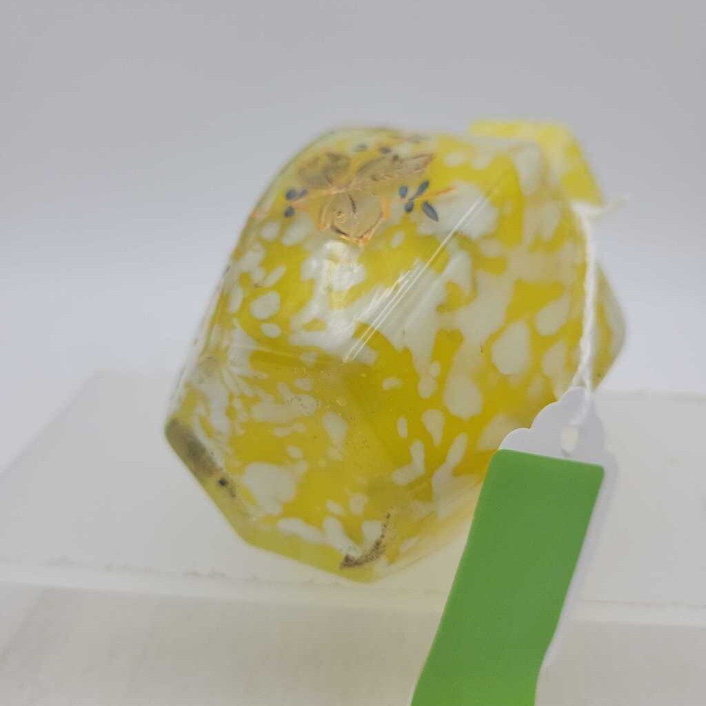Art Glass vase (DEB)