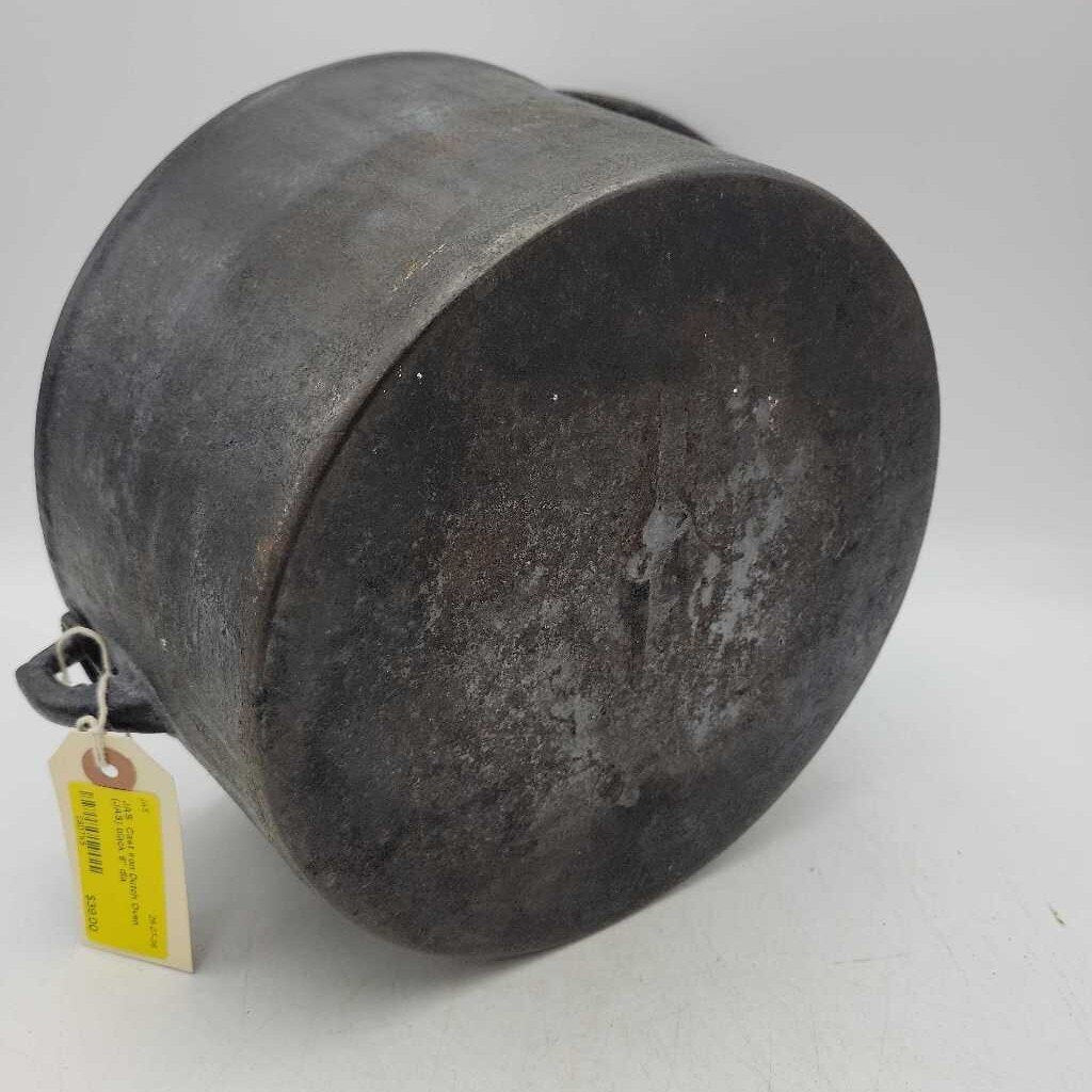 Cast Iron Dutch Oven (JAS)