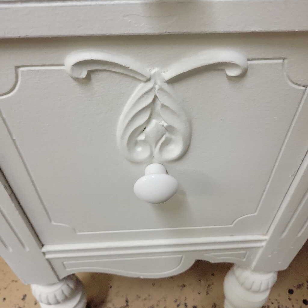 Painted Vintage Vanity (RB)
