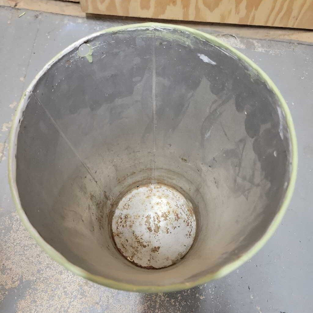 Sap bucket (RB)