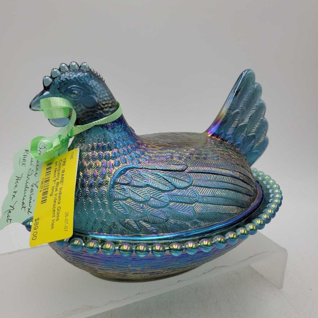 *RARE* Indiana Glass Company Blue Iridescent Hen on Nest