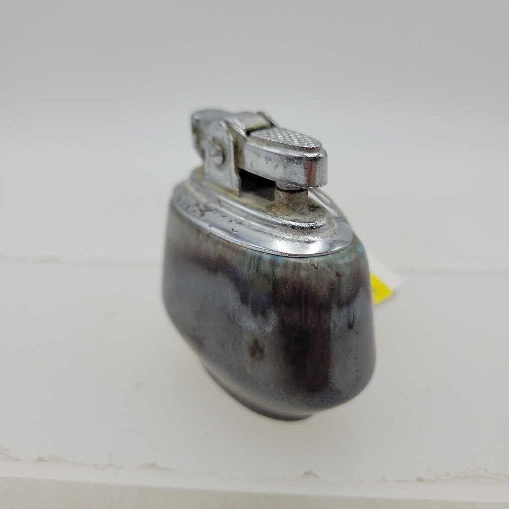 Vintage Table Top Lighter (JL)