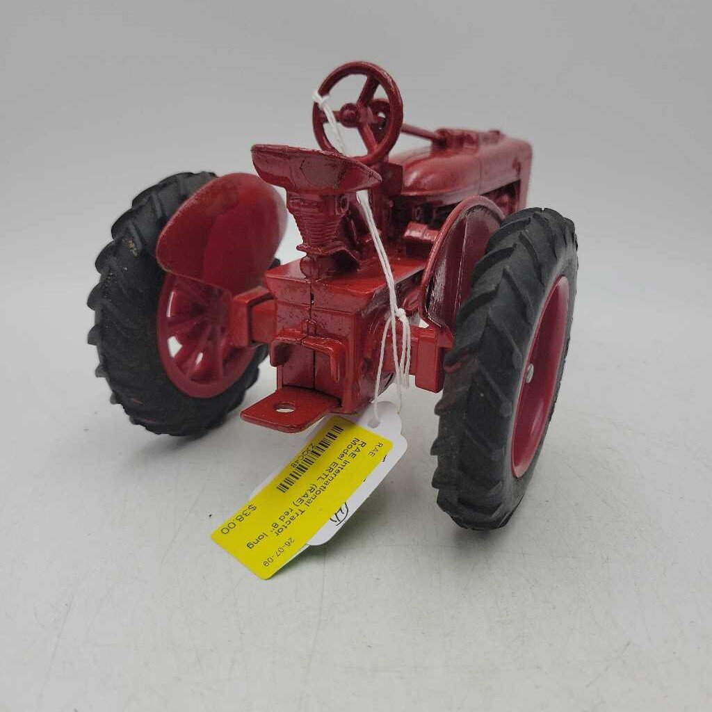 International Tractor Model ERTL (RAE)