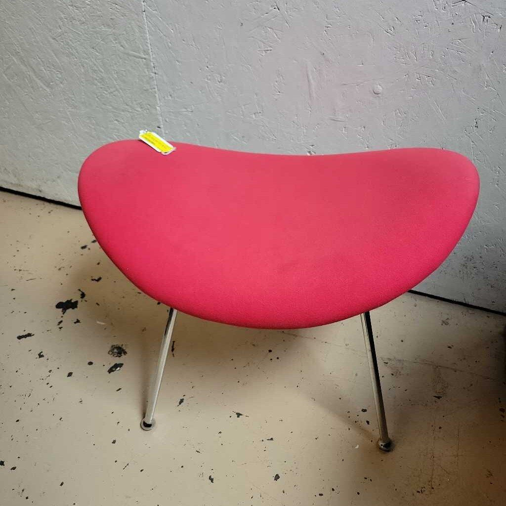 "Red Lips" Foot Stool