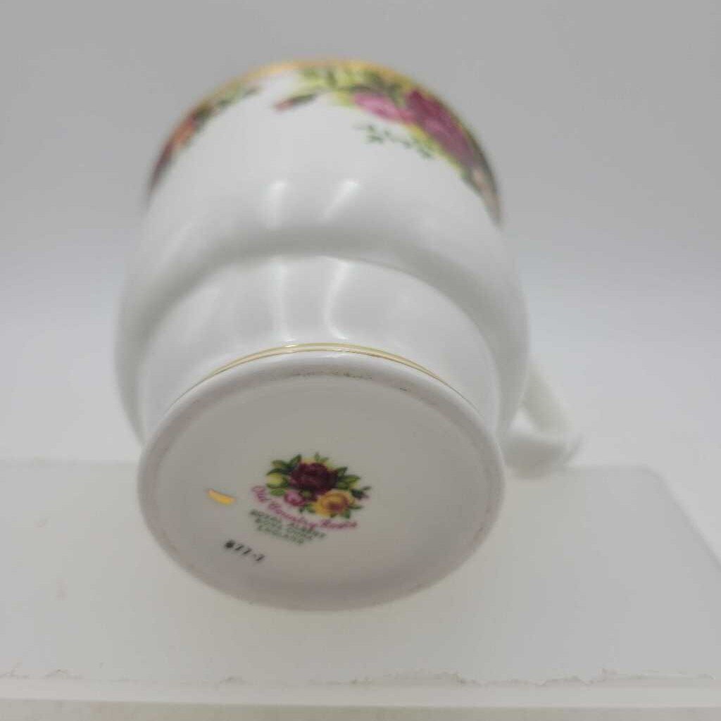 Royal Albert Coffee mug Old Country Roses (DEB)