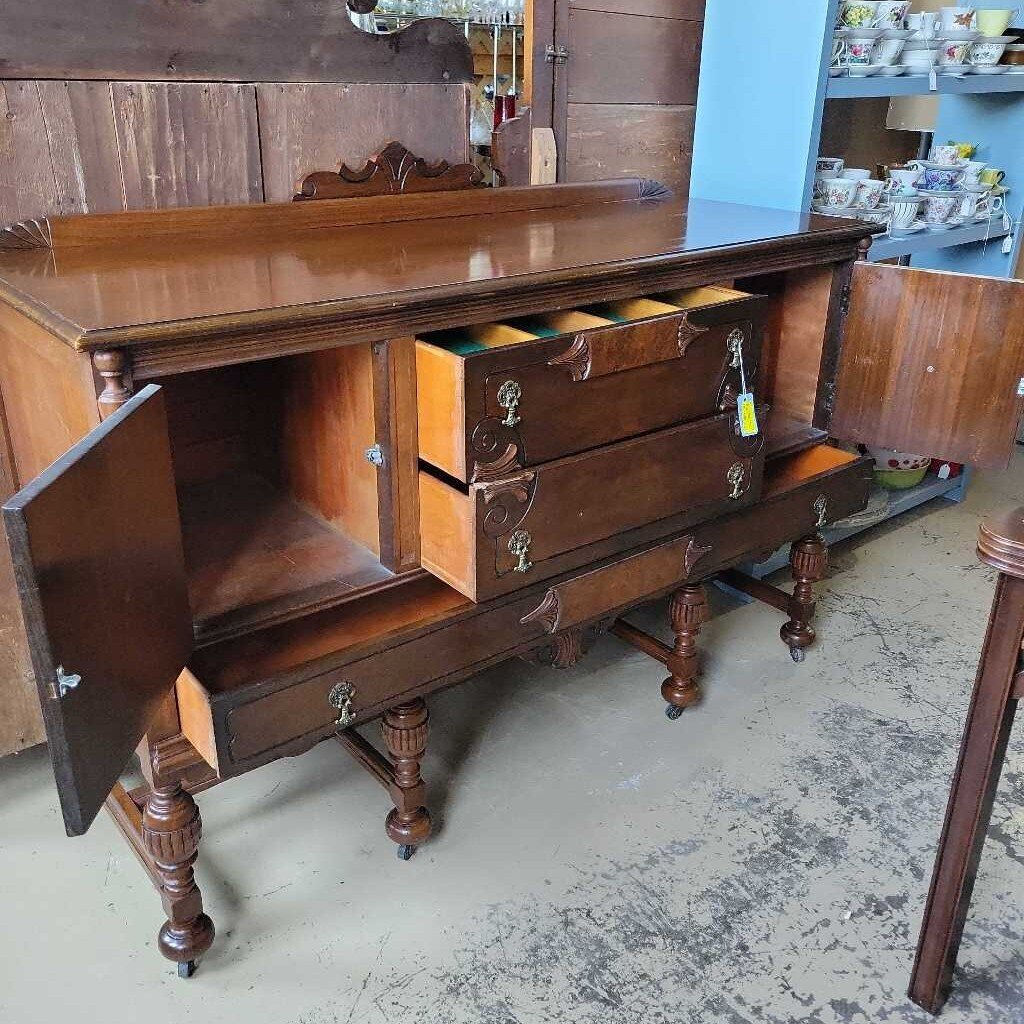 1920's Walnut Sideboard (NS) 322