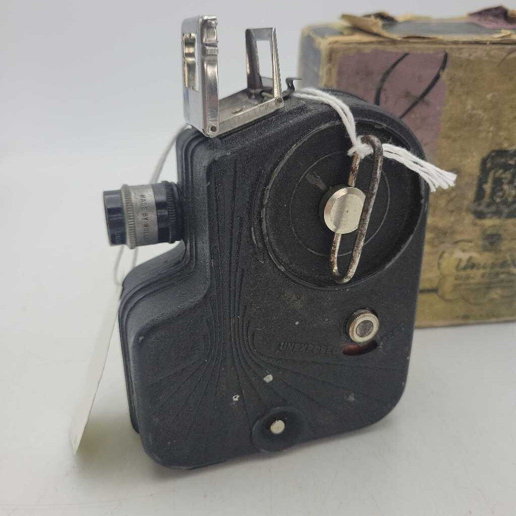 UNIVEX 8mm Movie Camera with box (BUI)