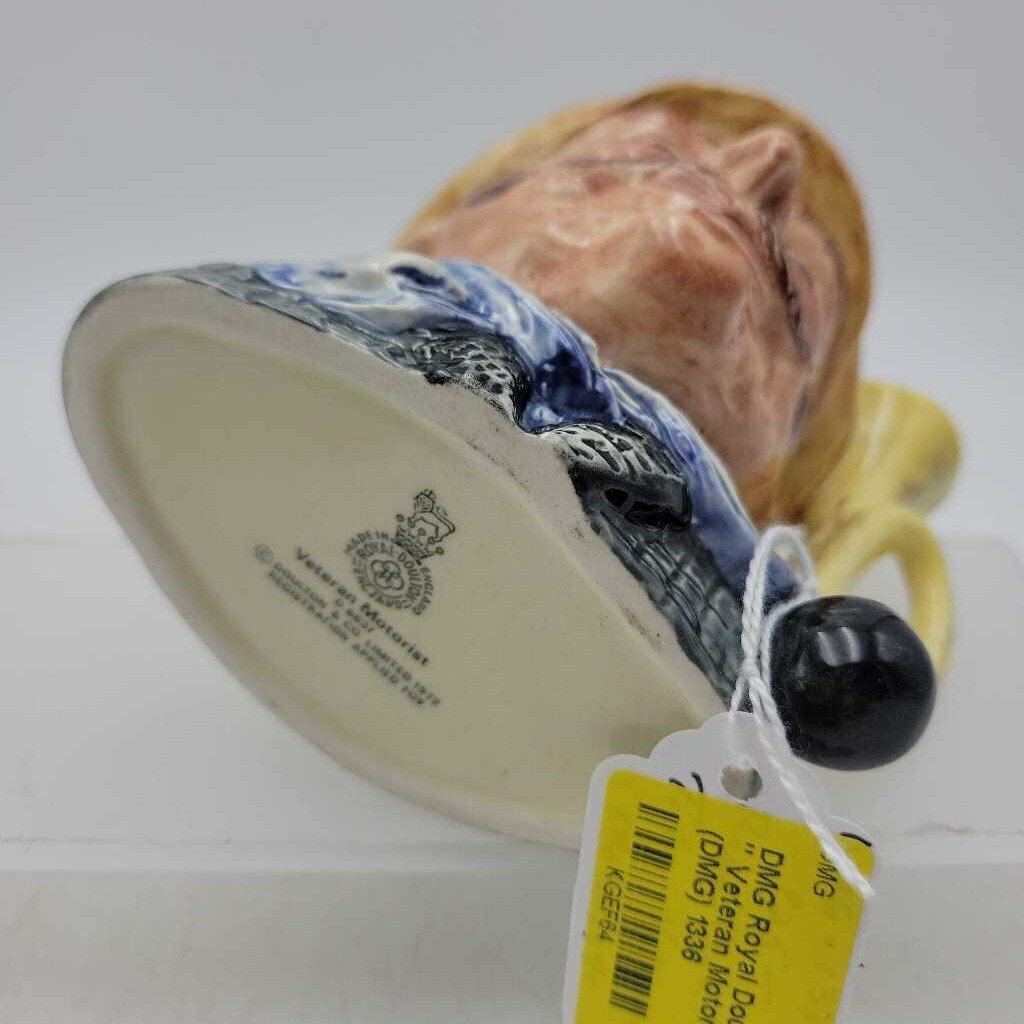 Royal Doulton toby Mug " Veteran Motorist D6637 (DMG) 1336