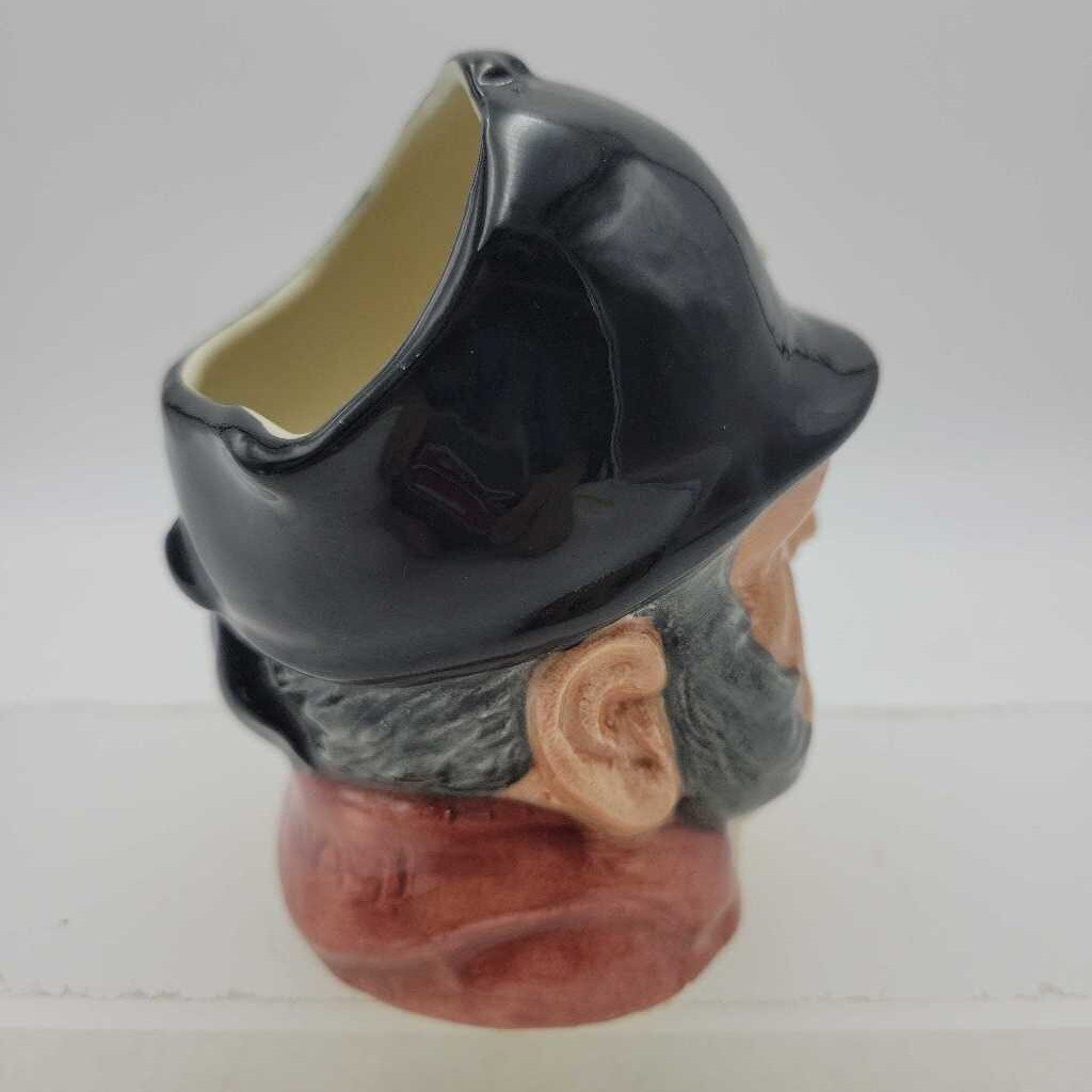 Royal Doulton toby Mug " Gone Away" D6538 (DMG) 1335