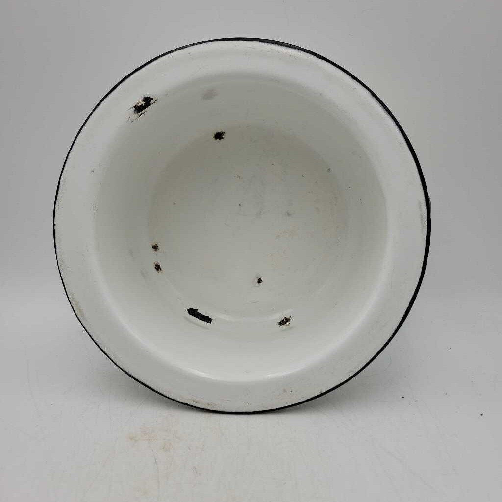 Enamel ware potty (JAS)