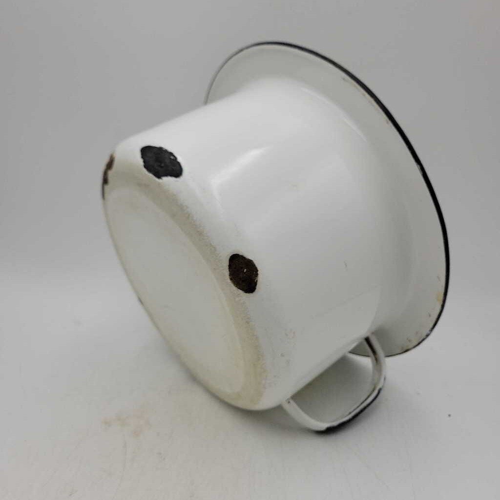Enamel ware potty (JAS)