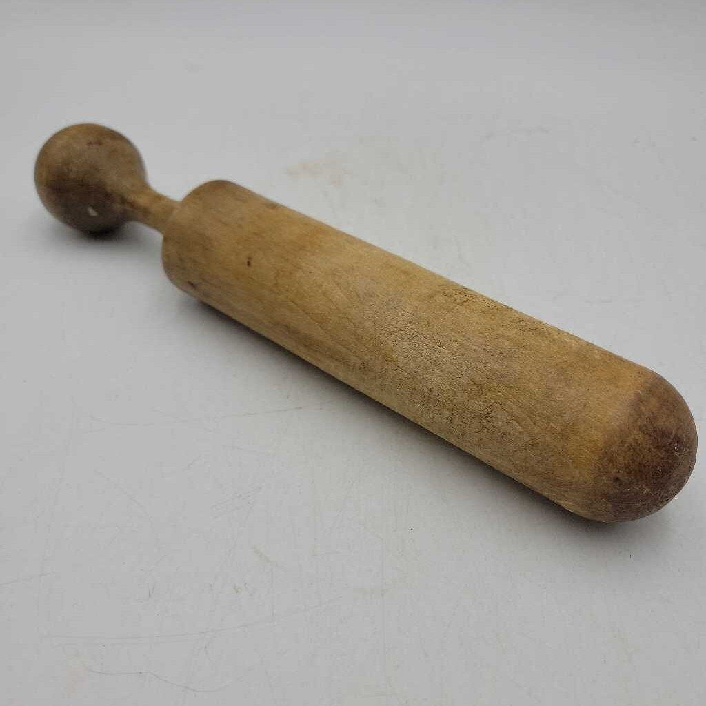 Wooden Pedestal (NUR) 957