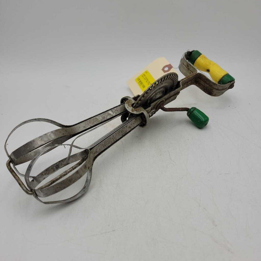 Vintage egg Beater Mixer (nur)