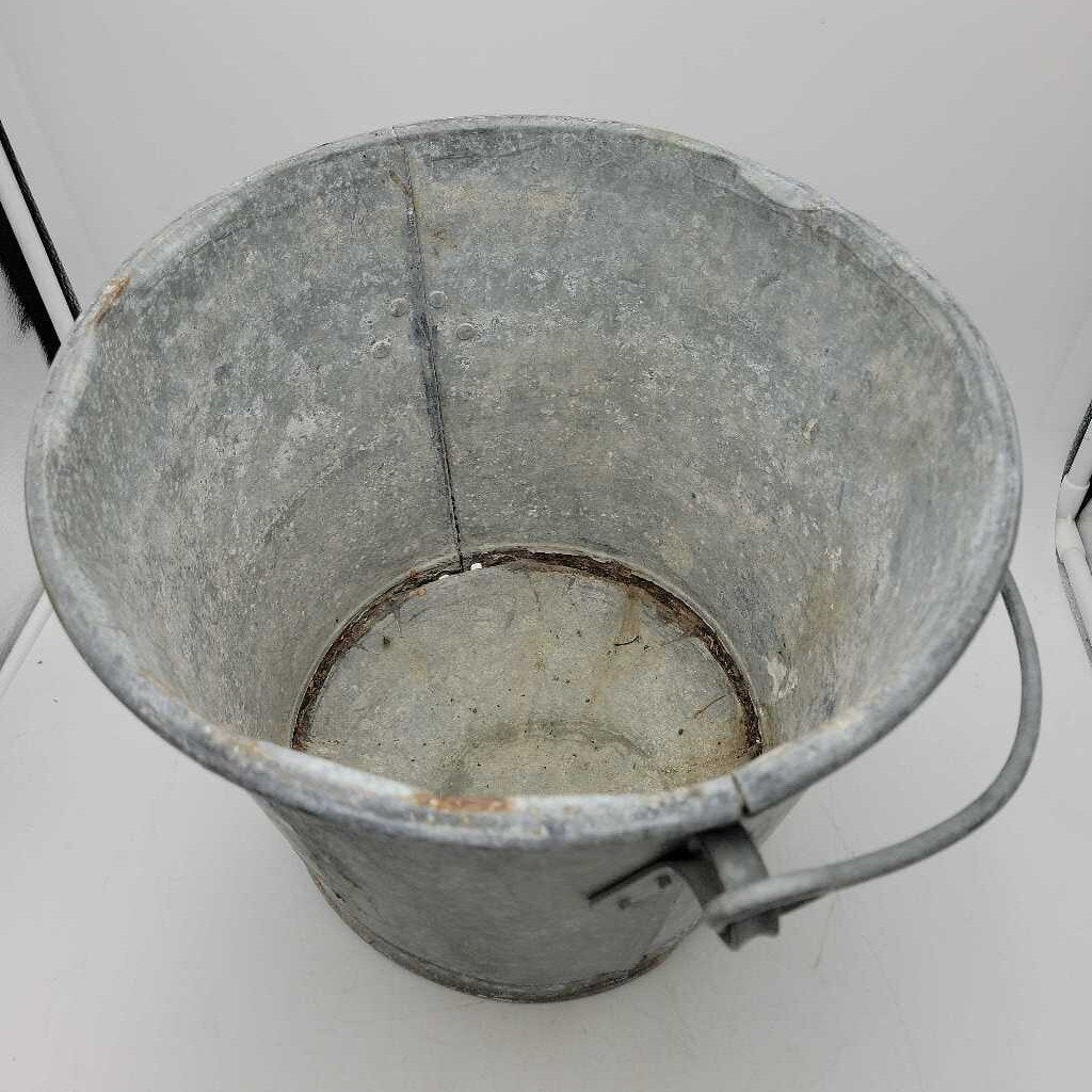 Galvanized Pail (RB)
