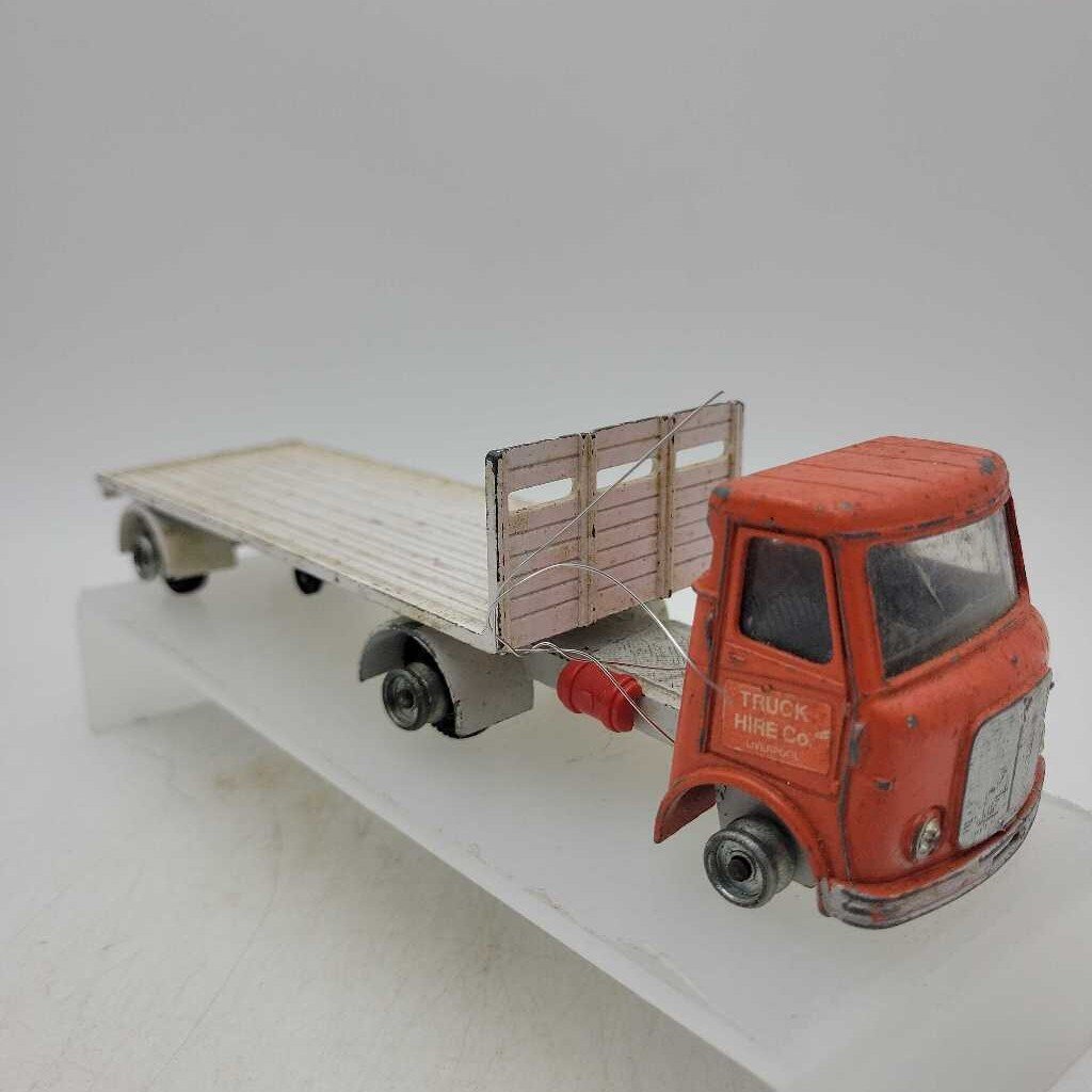 Dinky Articular Truck & Trailer (YVO) 607