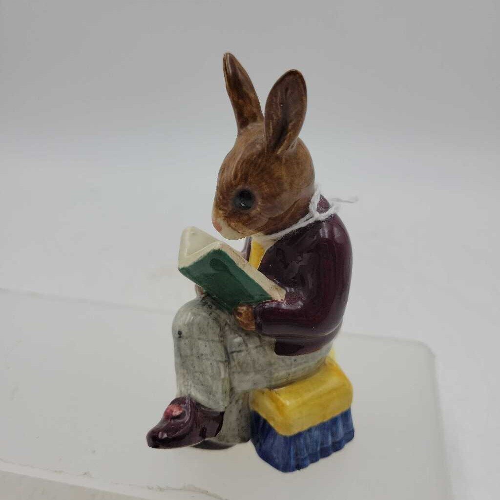 Bunnykins Grandpa's Story DB14 by Royal Doulton figure (DEB)