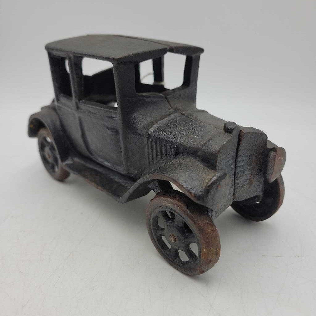 Cast Iron Car (JAS)