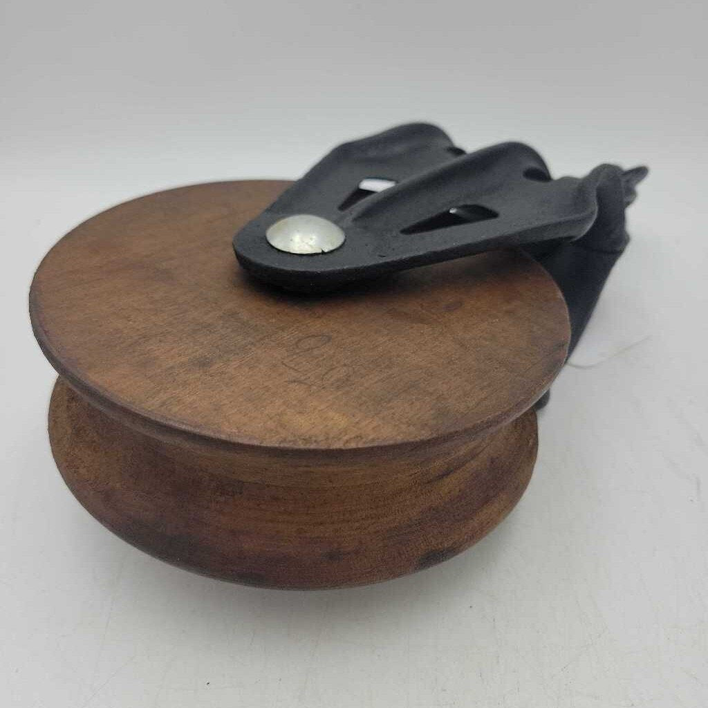 Antique Wood Pulley (GEC)