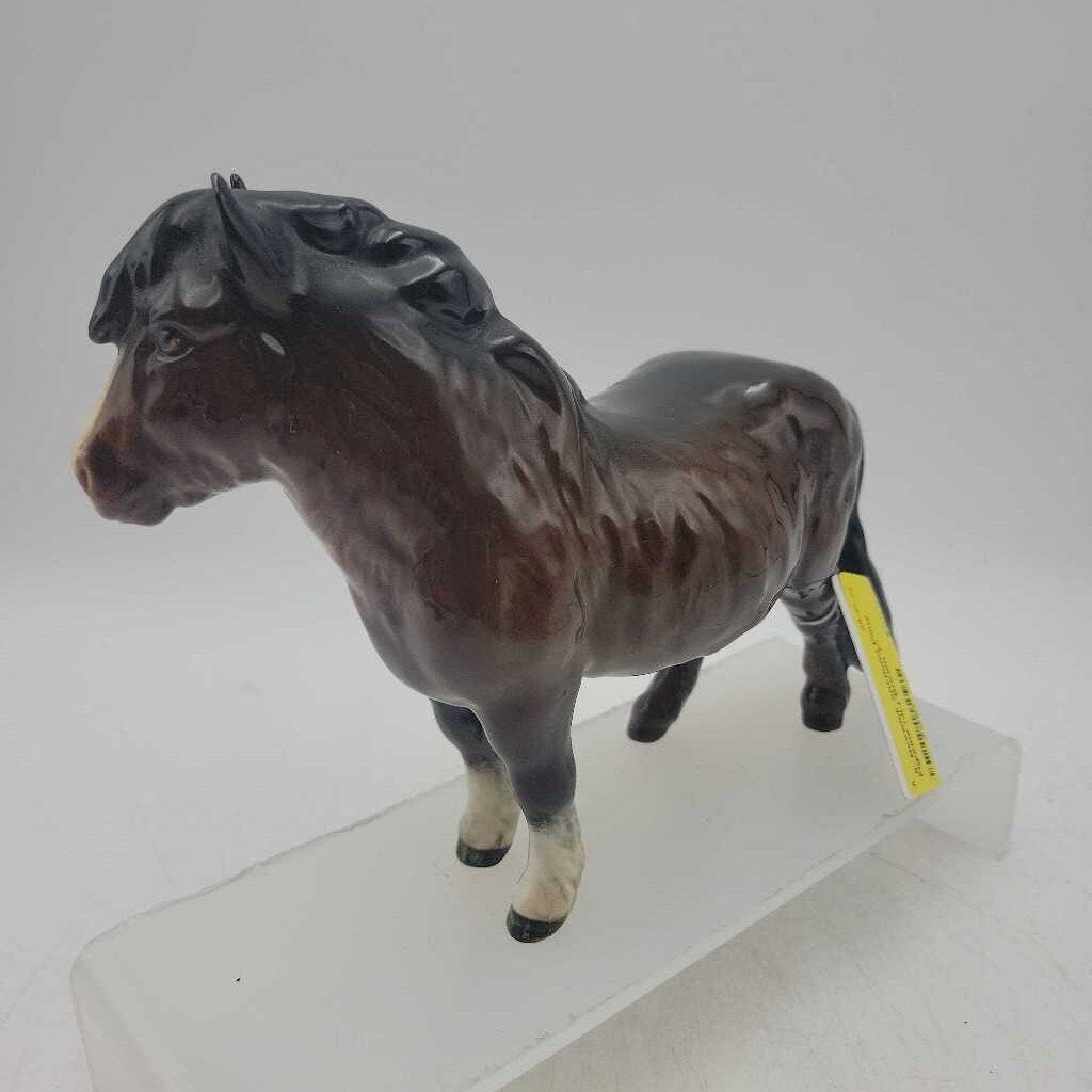 Beswick Shetland Pony Figurine (JL)