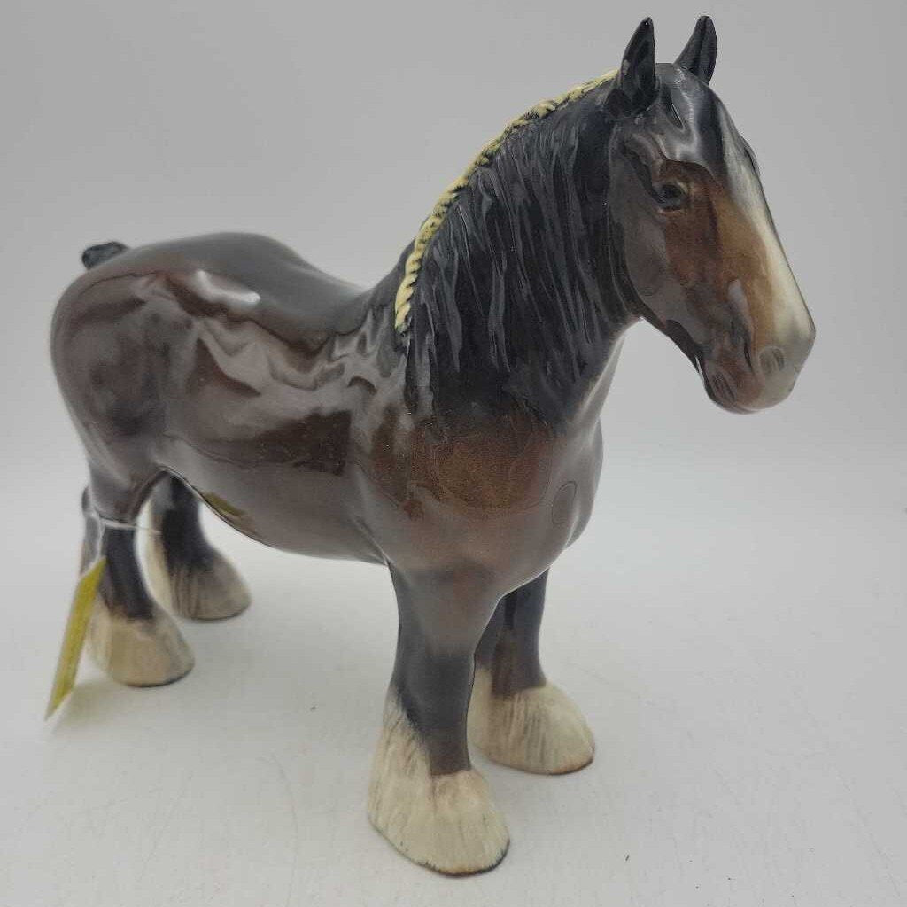 Beswick Brown Shire Horse Figurine (JL)