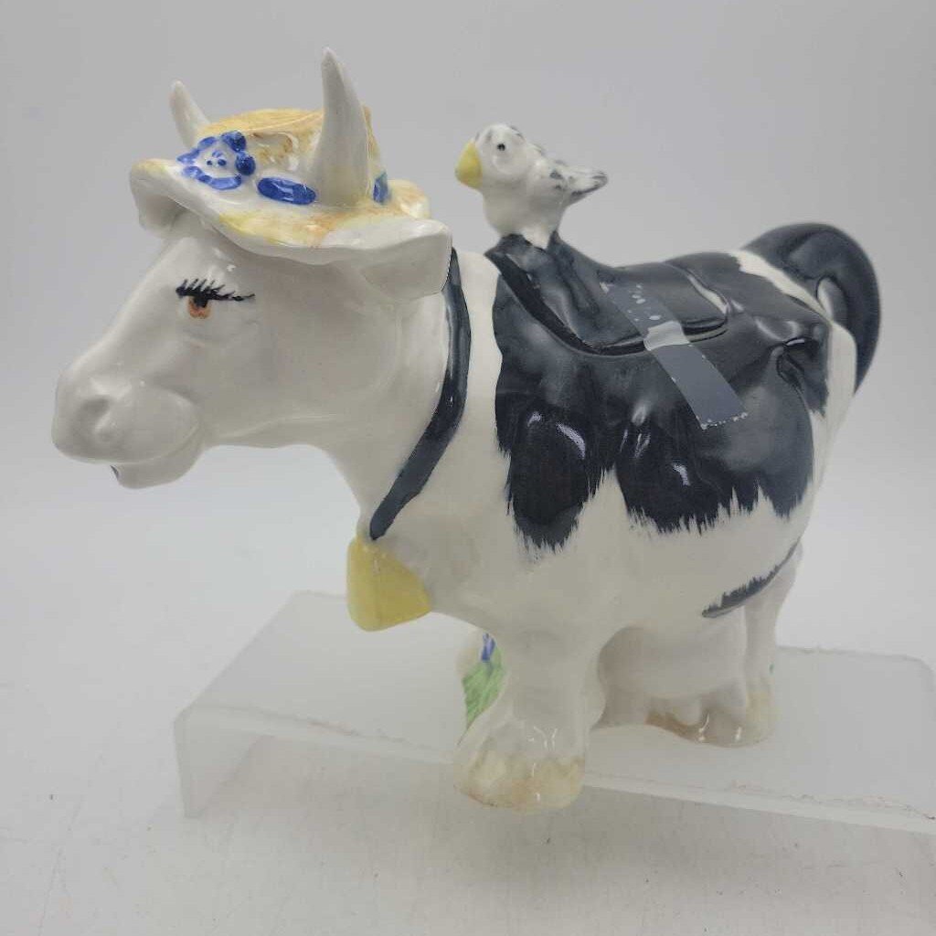 Cow Tea Pot (LOR)