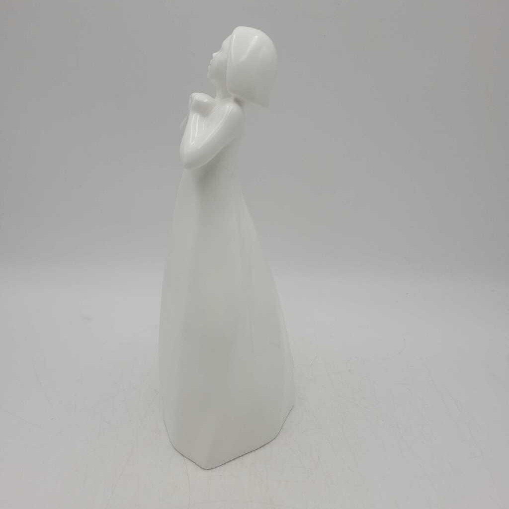 Royal Doulton Thankful HN 3129 (JAS)