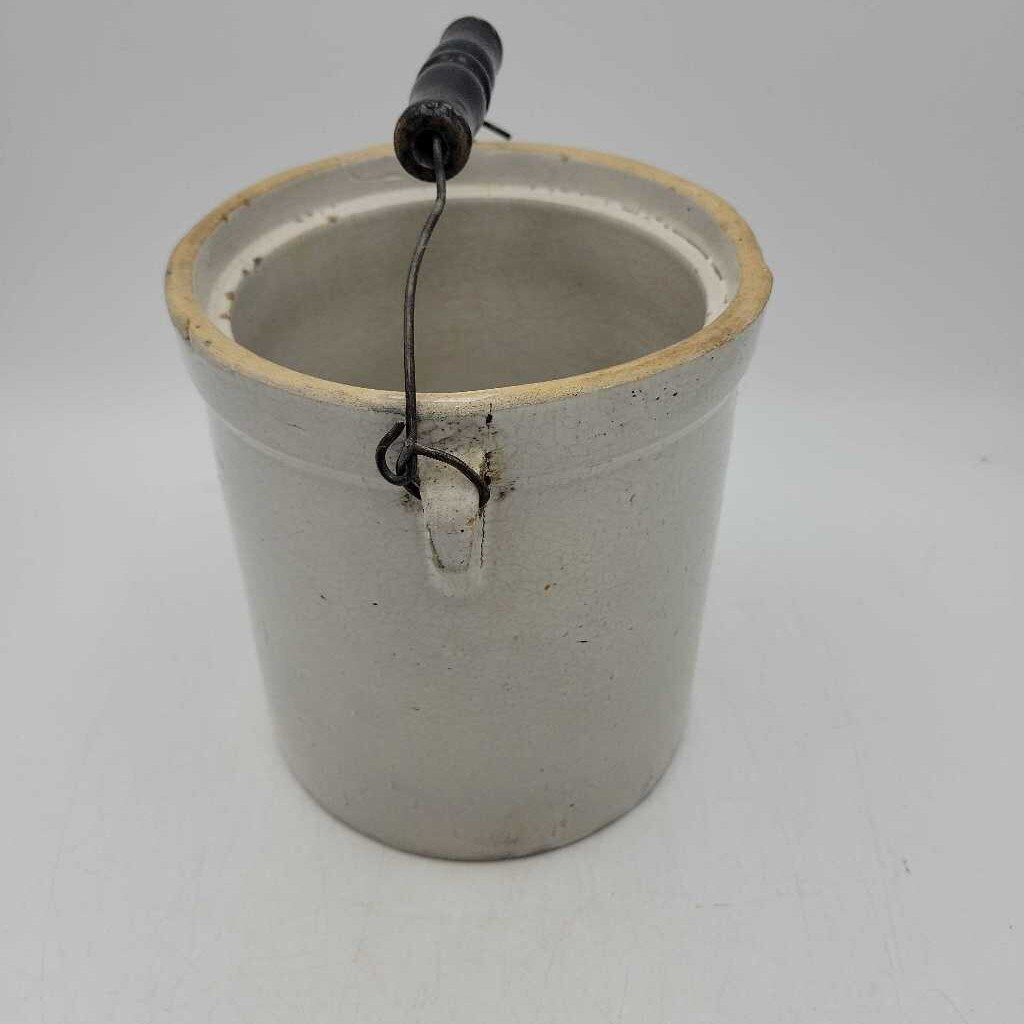 Handled Stoneware Crock (US2)