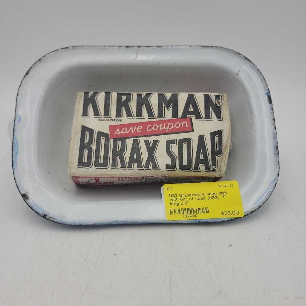 Graniteware soap dish with bar of soap (US2)