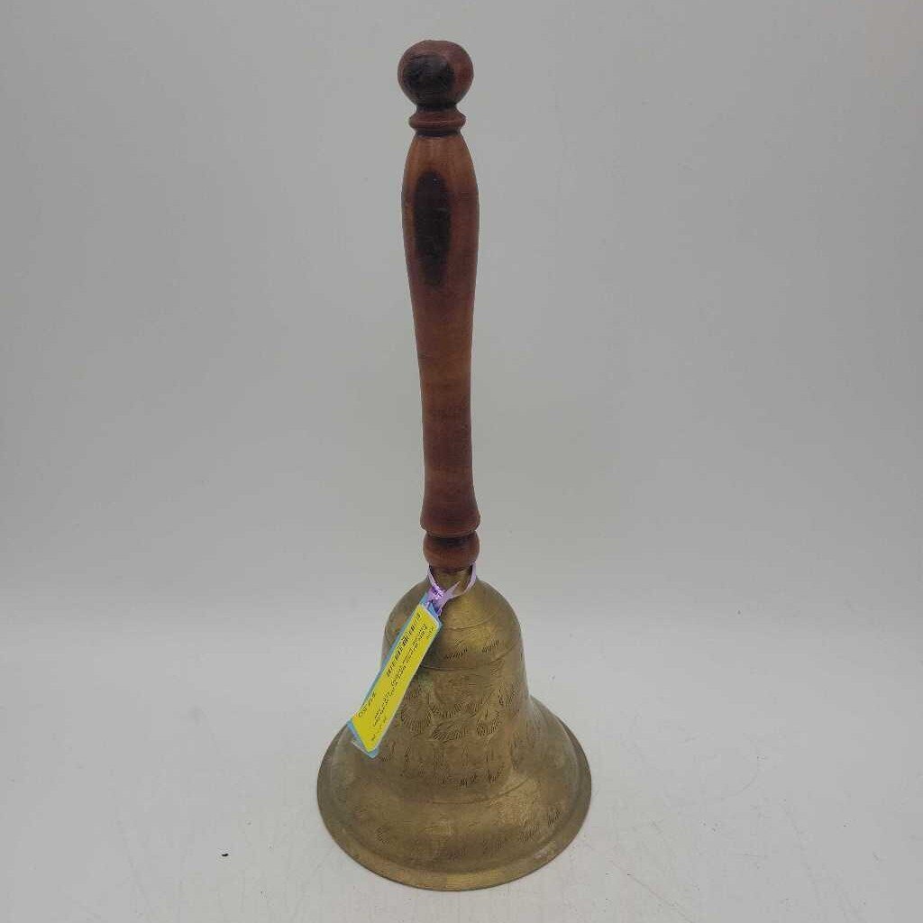Brass belt with wooden handle India (KEN)