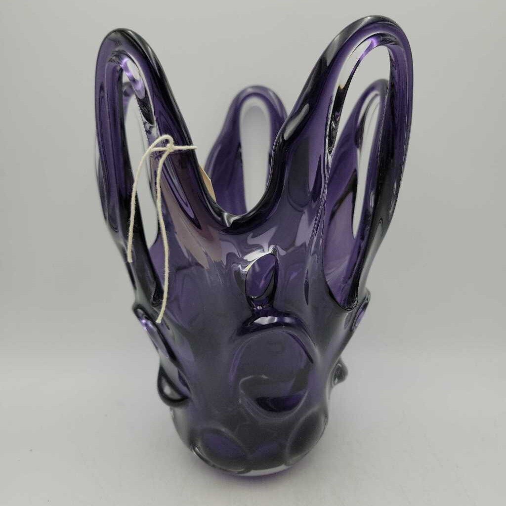 Art Glass vase (LIT)
