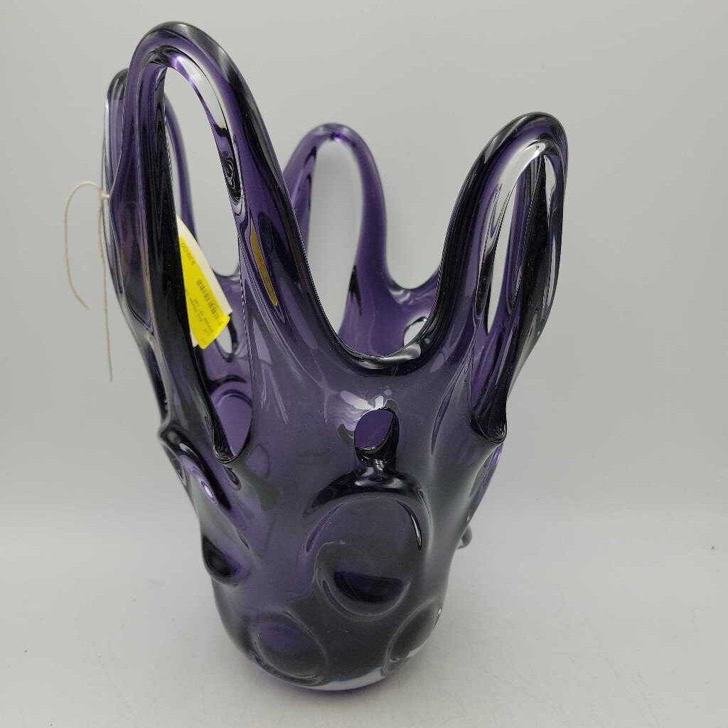 Art Glass vase (LIT)