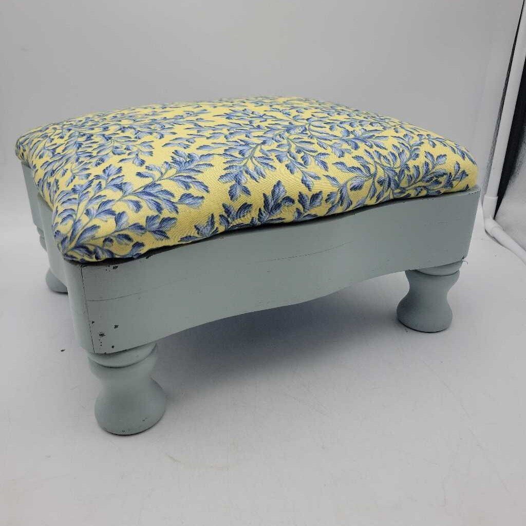 Blue and yellow footstool (P4P)