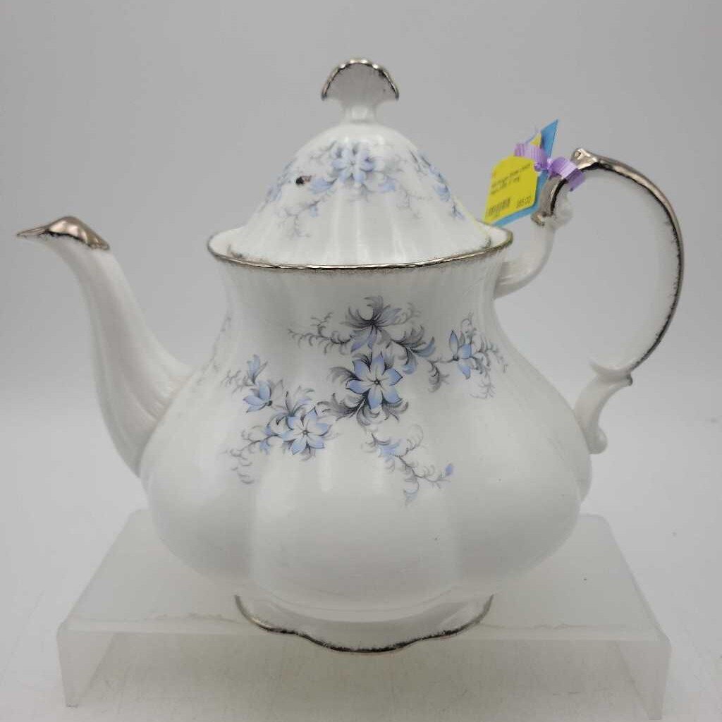 Paragon Brides choice teapot (KEN)