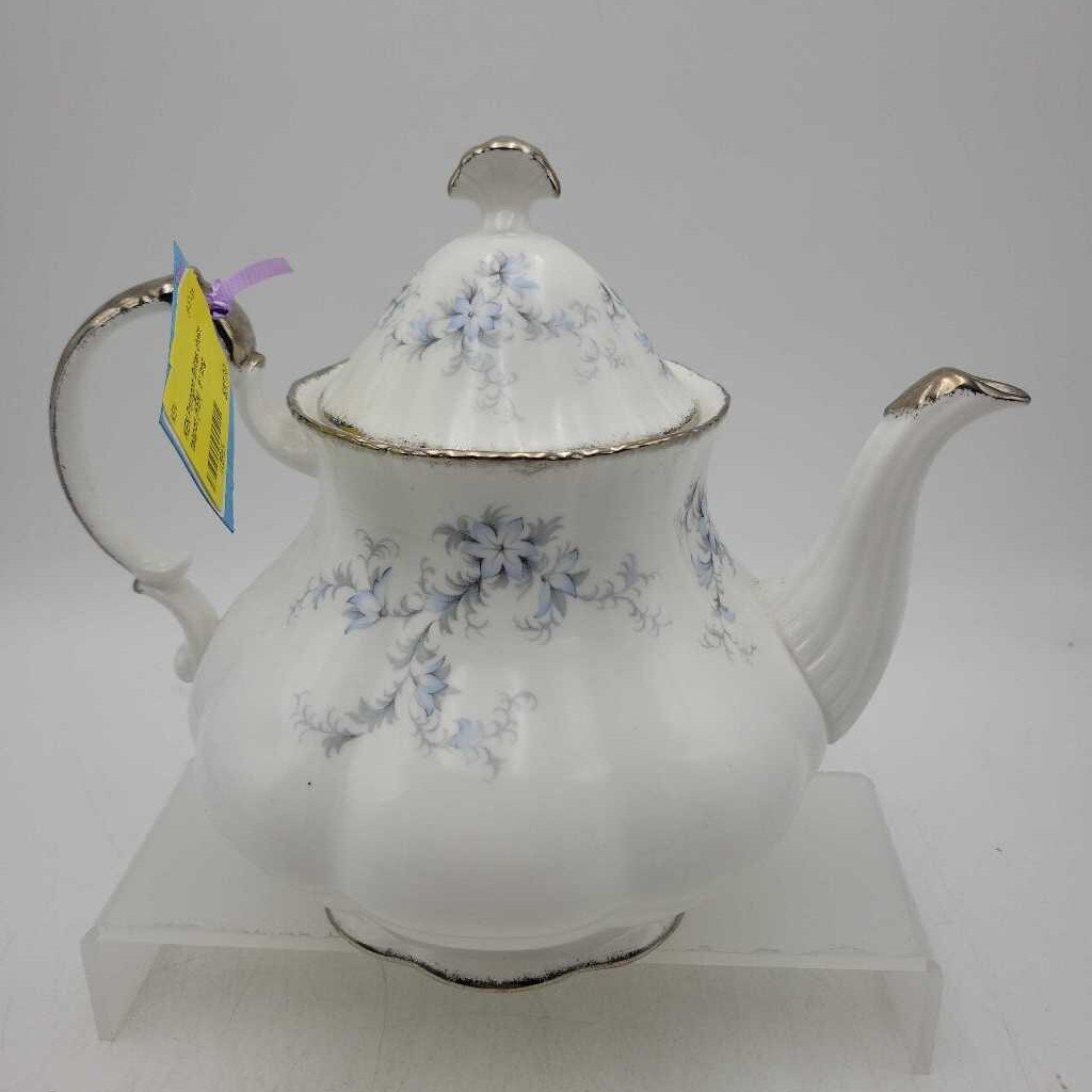 Paragon Brides choice teapot (KEN)