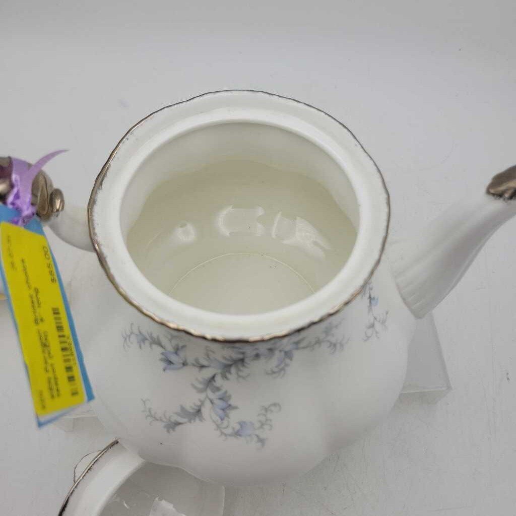 Paragon Brides choice teapot (KEN)
