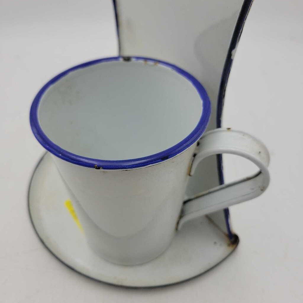 Enamelware Set...cup on Stand (US2)