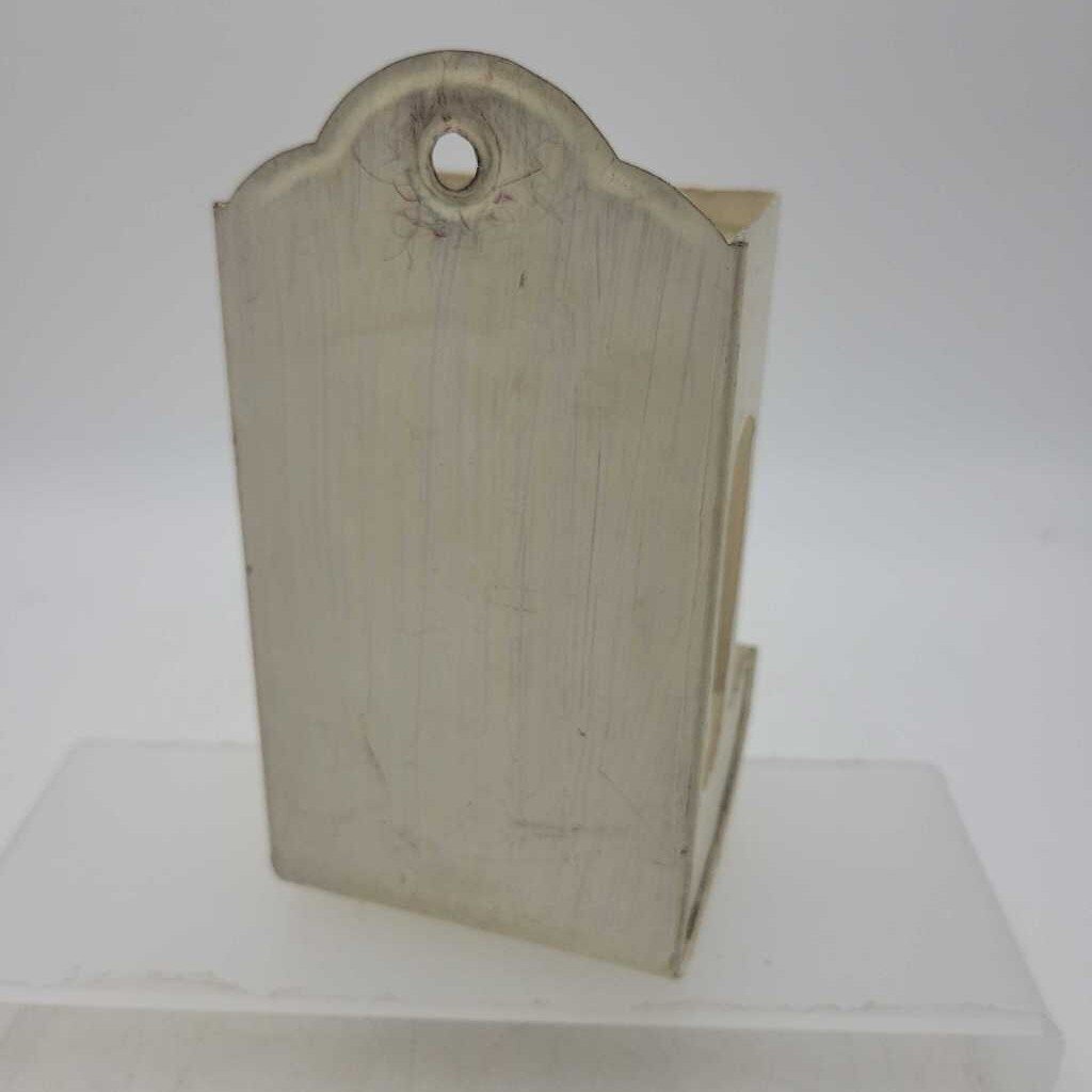 White Tin matchbox holder (US2)
