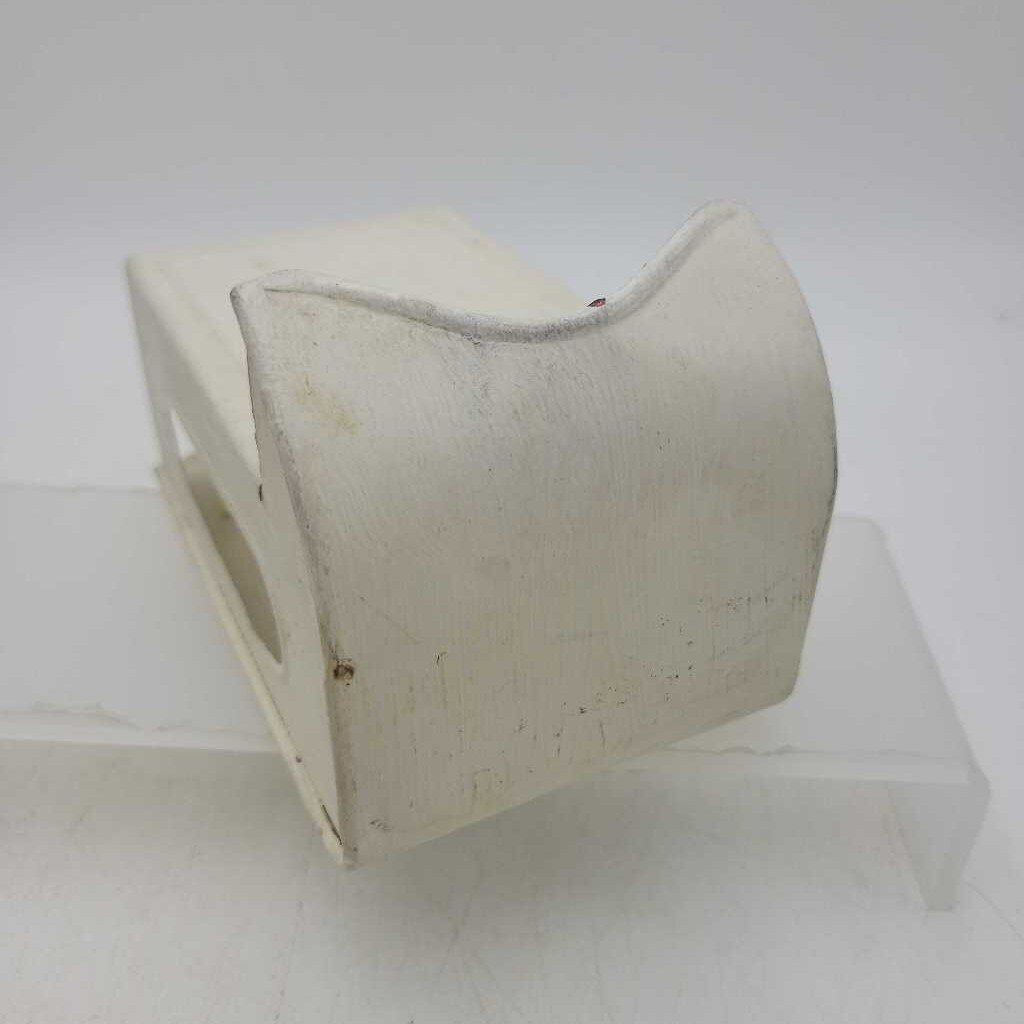 White Tin matchbox holder (US2)