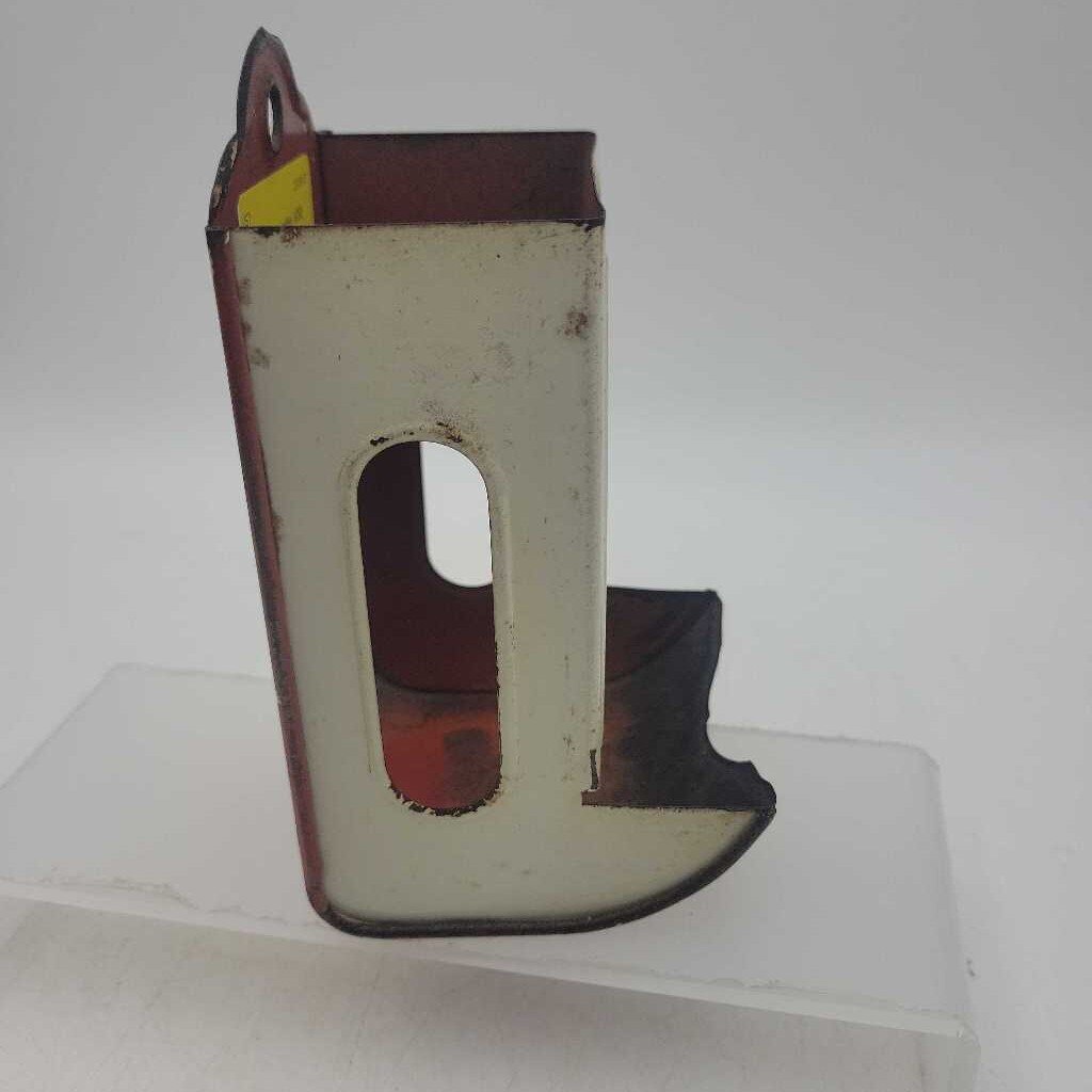 Tin Match holder (US2)