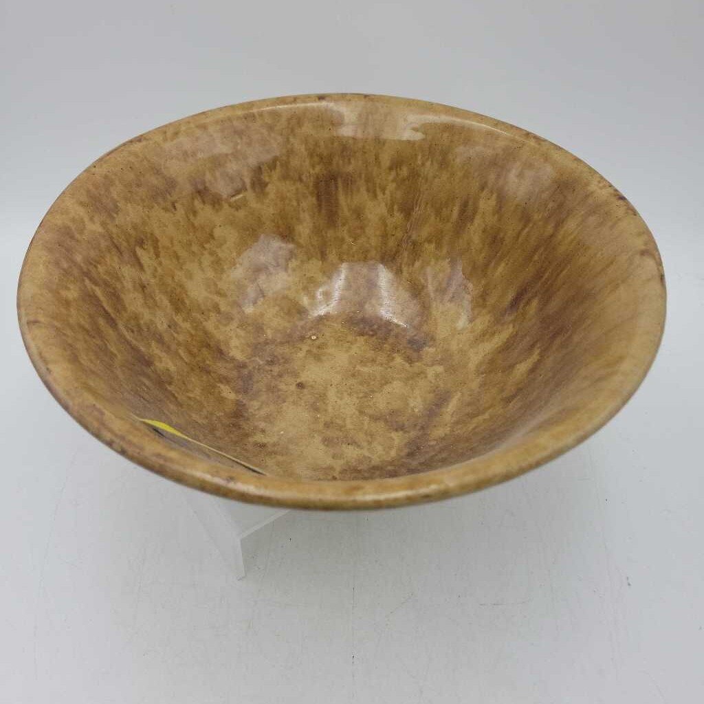 Bennington Style Pottery Bowl (DMG) 0960