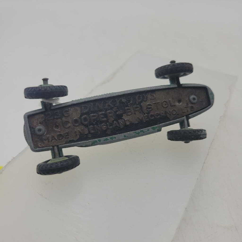 Dinky Cooper Bristol racer (NS) 329