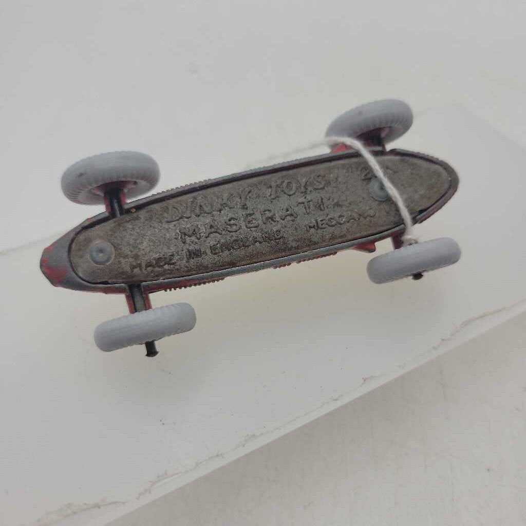 Dinky Maserati racer (NS) 329